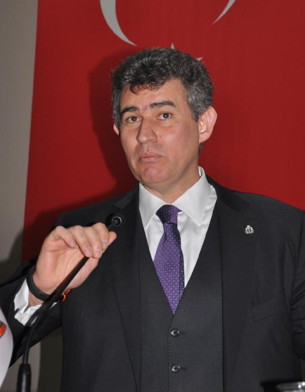 Metin Feyzioğlu: Devlet yıkılırsa herkes altında kalır