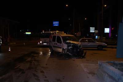 Kırmızı ışık ihlali: 1 ölü, 1 yaralı