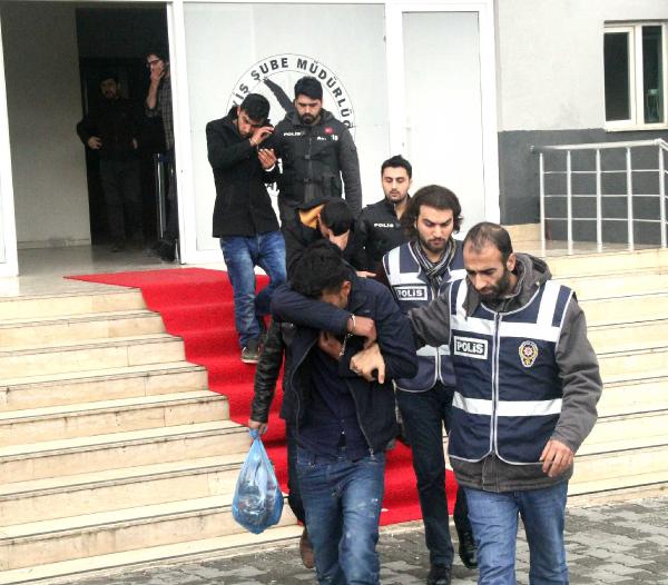 Şanlıurfa'da telefon dolandırıcılığına 7 gözaltı