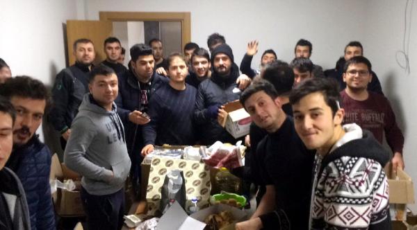 Kastamonu'dan Sur'da görev yapan polislere pasta- börek