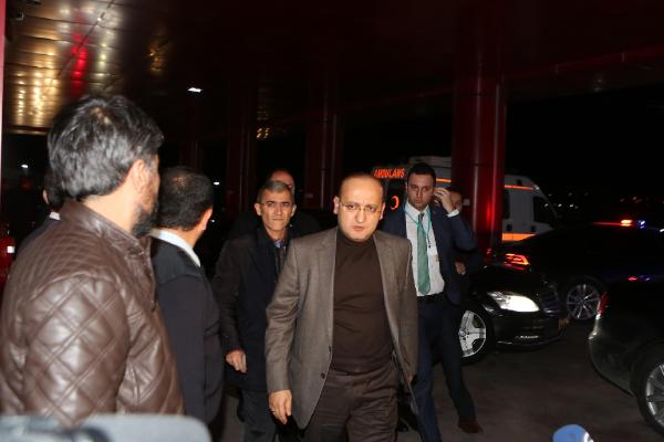 Ak Partili 4 kadın milletvekili kaza geçirdi (2)