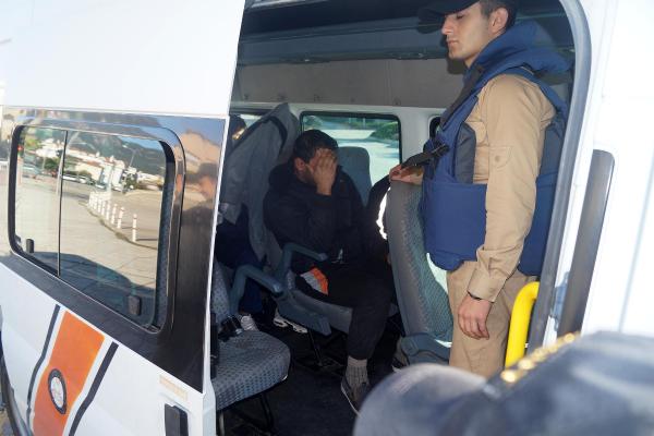 Uyuşturucu gemisi 'Joudı'nin 9 personeli adliyede