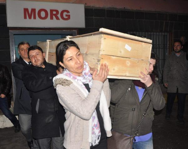 Şırnak'ta hastane morgundan alınan 8 cenaze, soğuk hava deposuna nakledildi