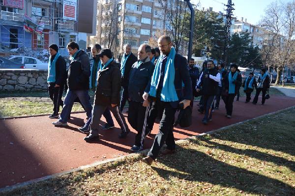 Gazetecilere bisiklet hediye edildi