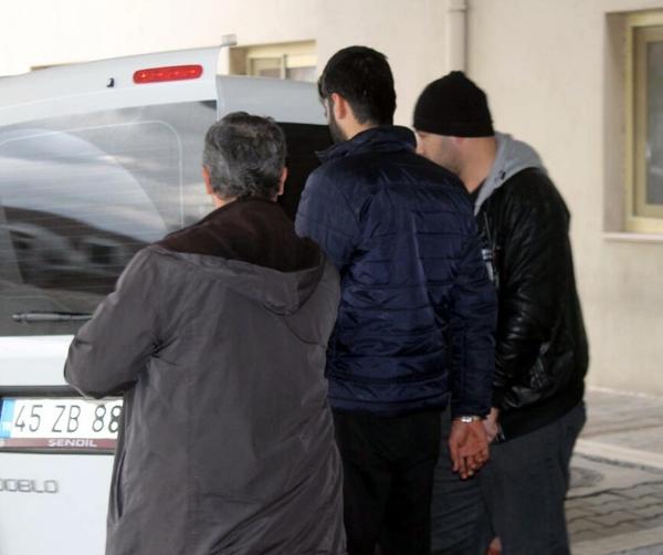 Mardin'de hendek kazan PKK'lı şüpheli Turgutlu'da yakalandı