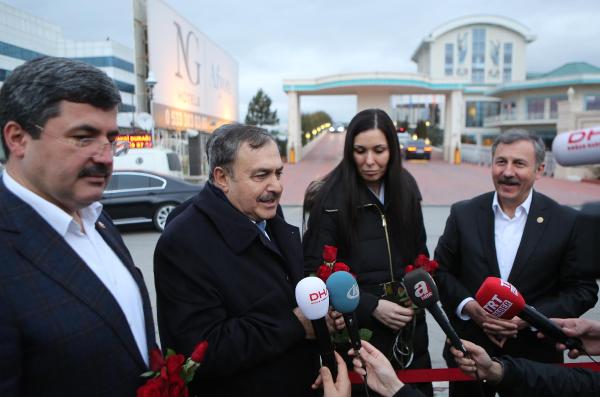 Bakan Eroğlu: Basın olmadan olmaz