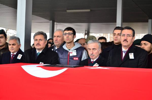 Şehit polis memleketine uğurlandı (3)