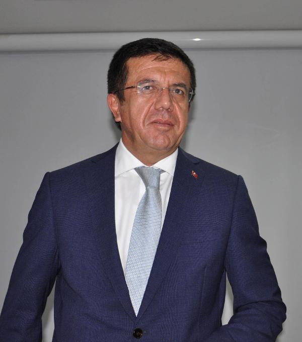 Eski Bakan Zeybekçi'yi gururlandıran ödül