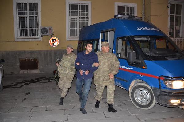 Yayaya çarptıktan sonra kaçan otomobil sürücü tutuklandı