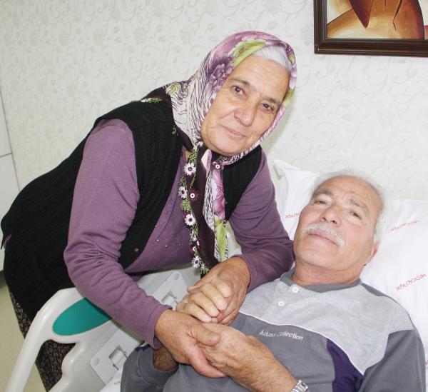 Köylü kadın, kalp masajıyla eşinin hayatını kurtardı