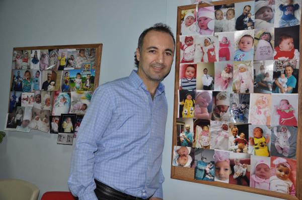 Doktor, 'mucize bebekler'in fotoğraflarıyla motive oluyor