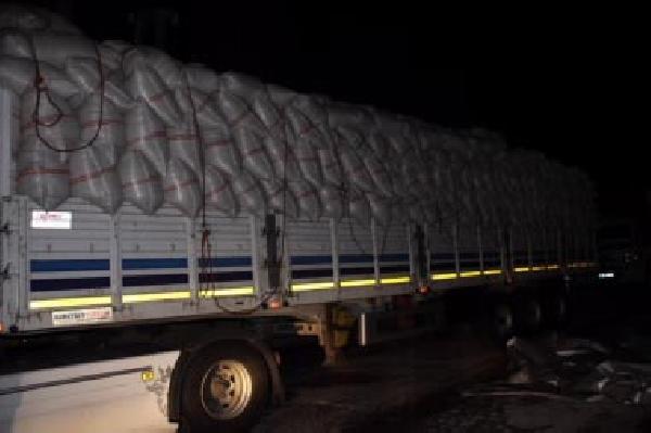 İzmit'te 97 bin 500 paket kaçak sigara ele geçirildi