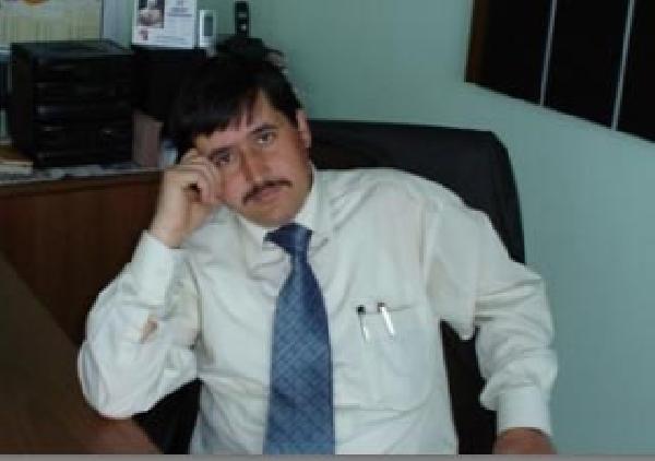 Okulun ısınmasında kullanılan fue oili boru ile evine çekti