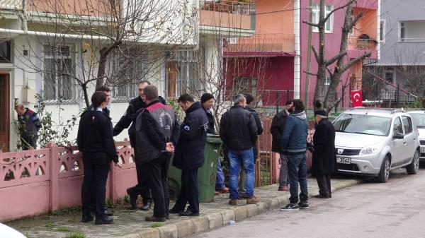 Çocuğunu görme bahanesiyle boşanmak isteyen eşini vurdu (YENİDEN)
