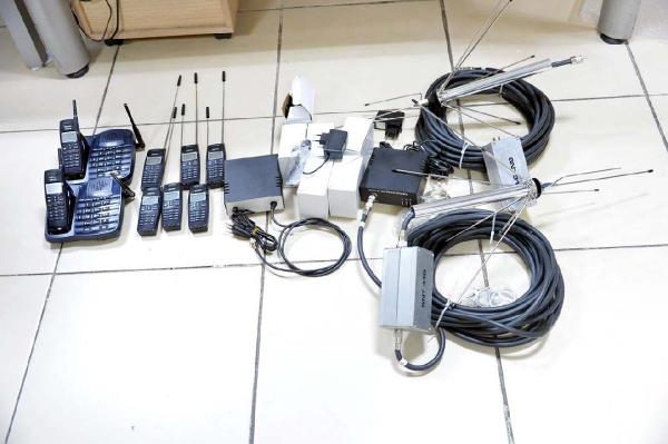 Kargodan IŞİD'in telsiz telefonları çıktı