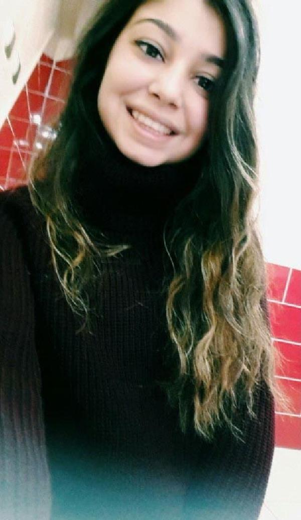 Liseli Ayşegül yaşama tutunamadı