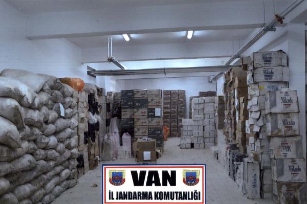 Van'da 4 milyon TL tutarında kaçak sigara ele geçirildi