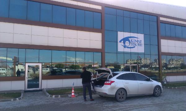 Kimse Yok Mu Derneği'ne polis baskını