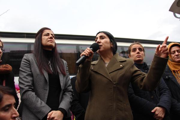 HDP'li Yüksekdağ: Çınar'da ölenlerin ailelerinin acısını paylaşıyorum