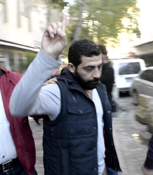 Adana'da IŞİD'e eleman gönderen 4 Türk tutuklandı