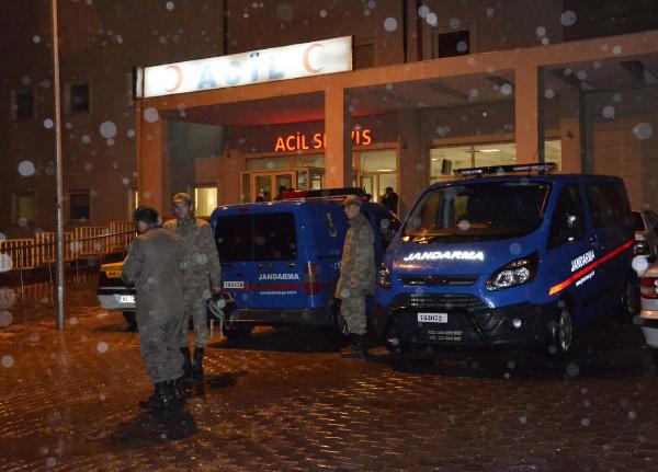 Siverek'te öğrenci taşıyan minibüs devrildi: 1 ölü, 14 yaralı