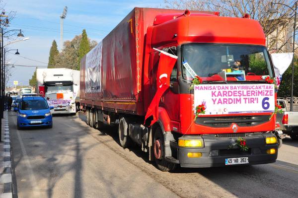 Bayırbucak Türkmenleri'ne Manisa'dan 7 TIR yardım