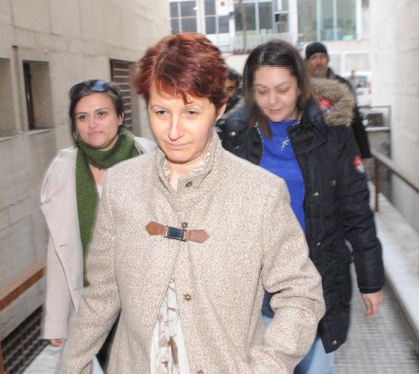 Bursa’da 3 akademisyene gözaltı