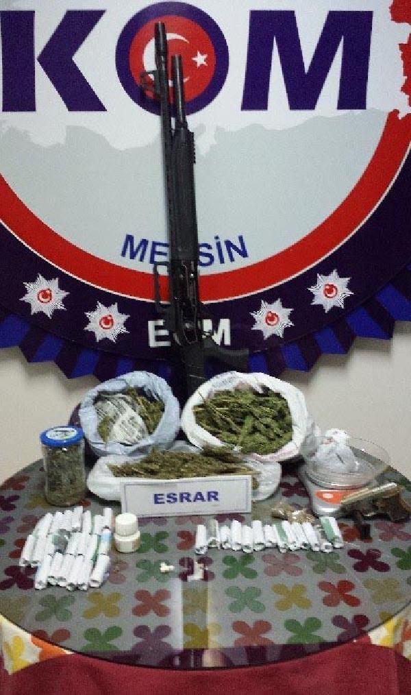 Mersin'de uyuşturucu ve sahte içki operasyonu