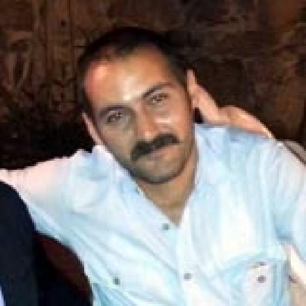 Erzurum'da bildiriye imza atan akademisyene yurt dışı yasağı