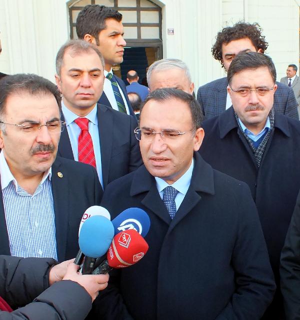 Bozdağ: Akademisyenler bildirisini PKK hazırlamıştır