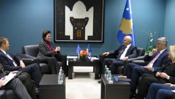 Eichhorst Kosova’da muhalefet şiddet eylemlerinden vazgeçmeli