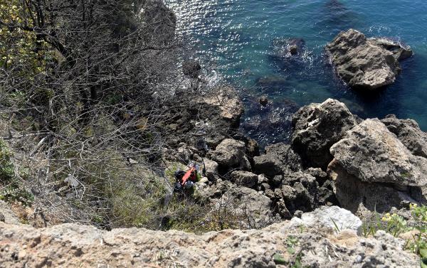 Falezlerden düşen liseliye kurtarma operasyonu
