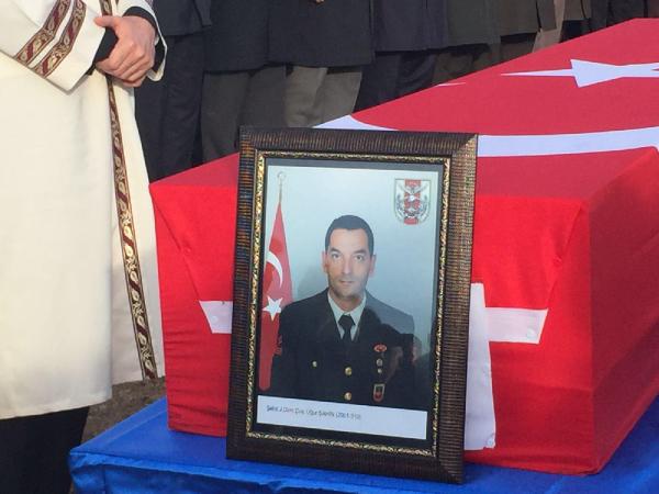 Şehit uzman çavuş Kırşehir'de son yolculuğuna uğurlandı