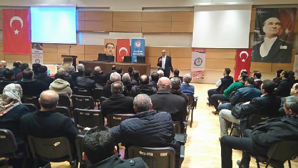 Dilipak: Parçalanmışlıklardan mezhep ve tarikat taassubundan uzak durularak kurtulmak mümkün