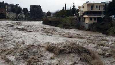 Arnavutluk’ta sel felaketi