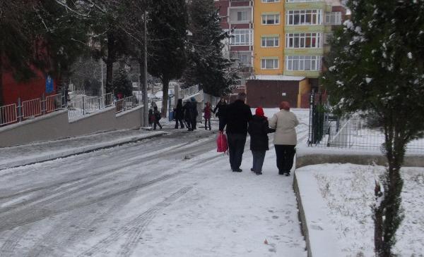Tekirdağ ve ilçelerinde kar yağışı