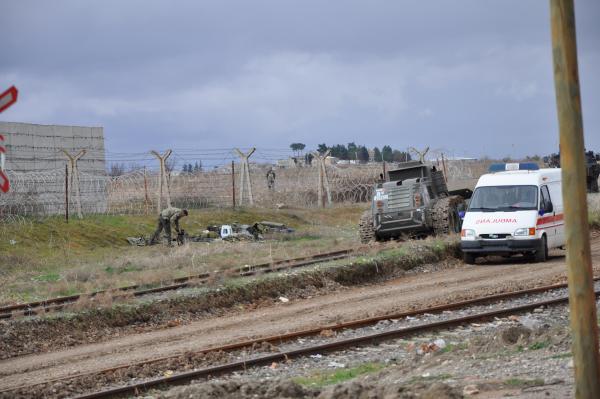Carablus sınırındaki mayınlar temizleniyor