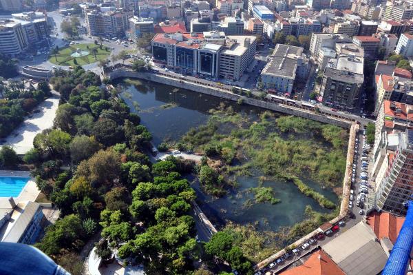 'Basmane Çukuru'na 80 milyonluk teklif