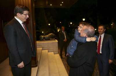 Başbakan Davutoğlu, Cumhurbaşkanı Erdoğan'ı akşam yemeğinde ağırladı