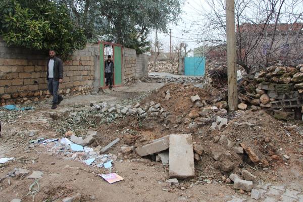 Silopi'de vatandaşlar yaralarını sarmaya çalışıyor