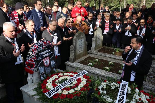 Bakan Kılıç’ın katılımıyla Samsunspor’un şehitleri anıldı