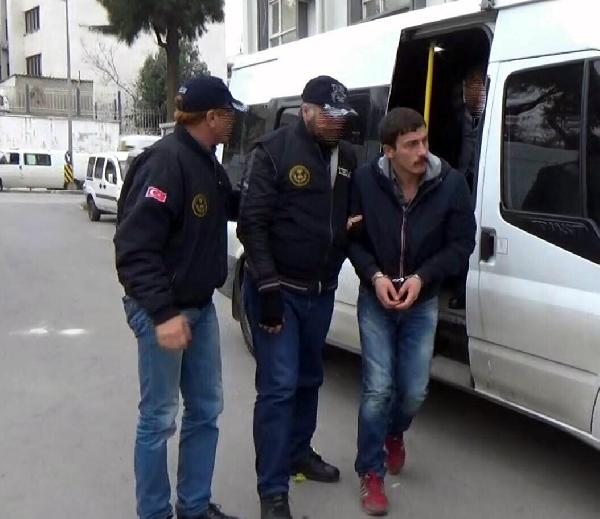 İzmir'de, 'Ankara protestosu' operasyonu; 7 gözaltı