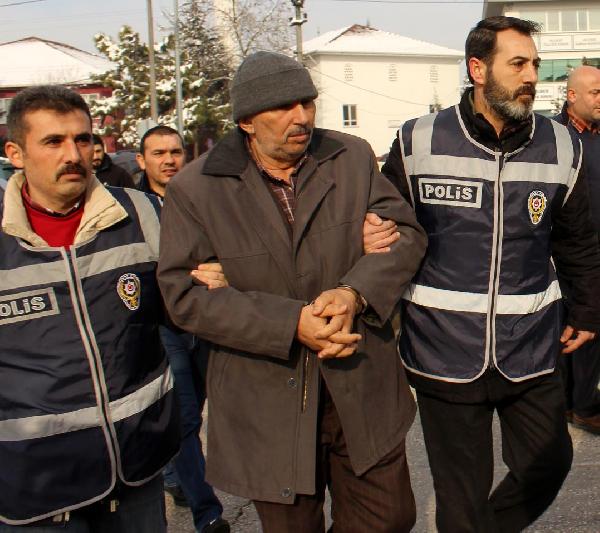 Park tartışmasında komşusunu öldüren kişi yakalandı