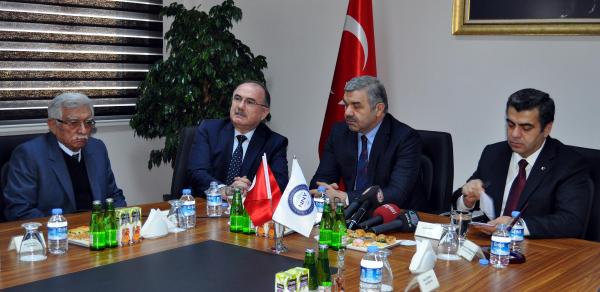 Hayırsever kardeşlerden üniversiteye 10 milyonluk bağış