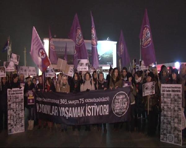 Kadıköy'de kadın cinayetlerine karşı protesto eylemi
