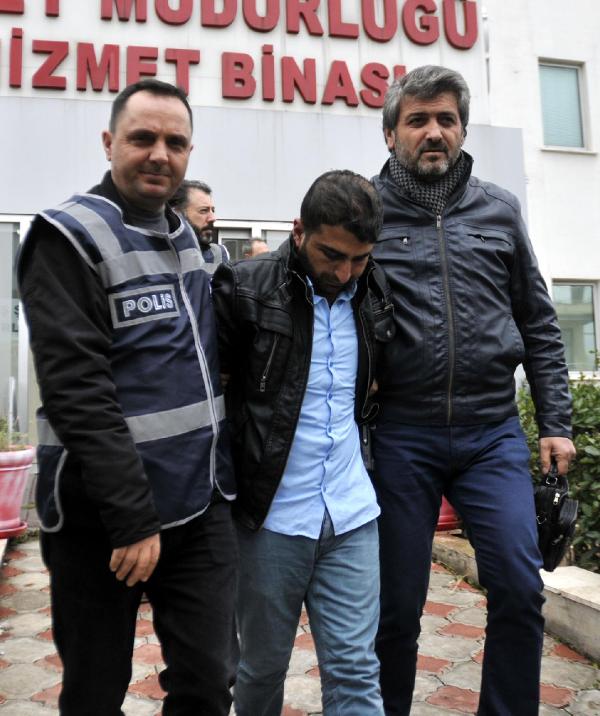 Annesinin yanındaki çocuğu kaçıran 3 kişi yakalandı