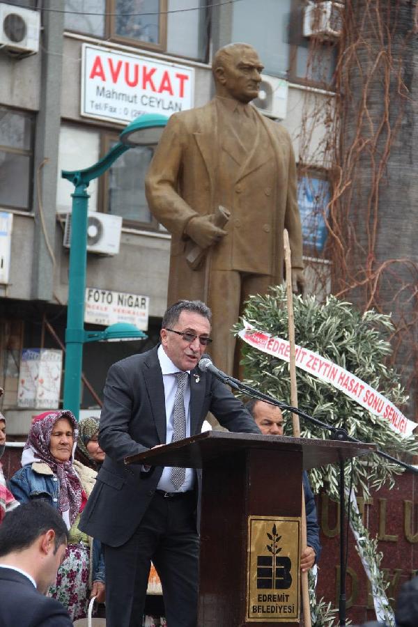 Edremit'te 'Meci' geleneği yaşatılıyor