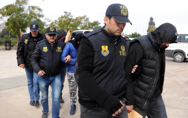 IŞİD operasyonunda 7 tutuklama