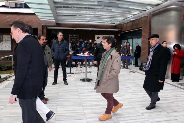 Amerikan Hastanesi'ne taziye akını (2)