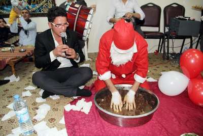 ŞANLIURFA'DA KONUKEVLERİNDE ÇİĞKÖFTELİ KUTLAMA